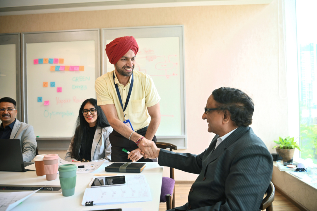 A Market of a Billion Opportunities: HSE Experts on Doing Business in India Illustration for news: A Market of a Billion Opportunities: HSE Experts on Doing Business in India