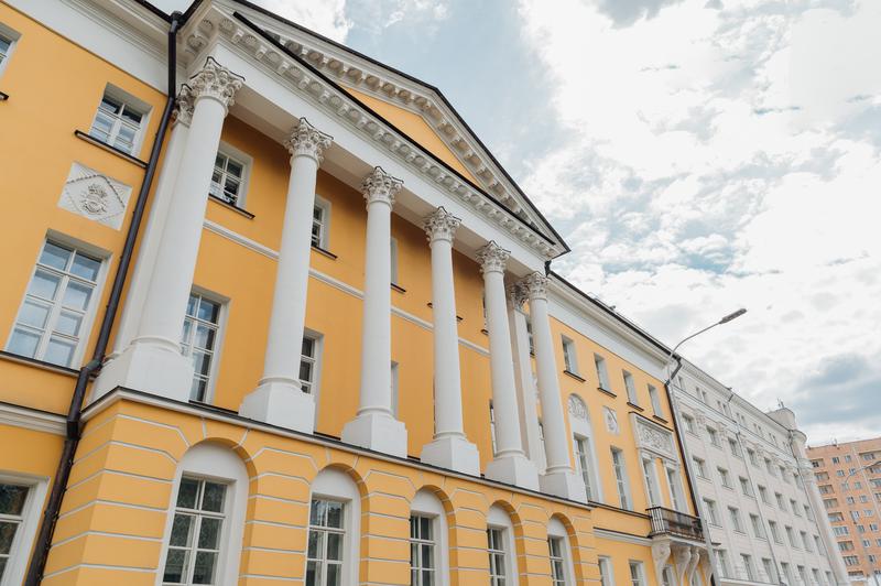 Вышка — на первом месте в рейтинге вузов с лучшей репутацией у работодателей Иллюстрация к новости: Вышка — на первом месте в рейтинге вузов с лучшей репутацией у работодателей