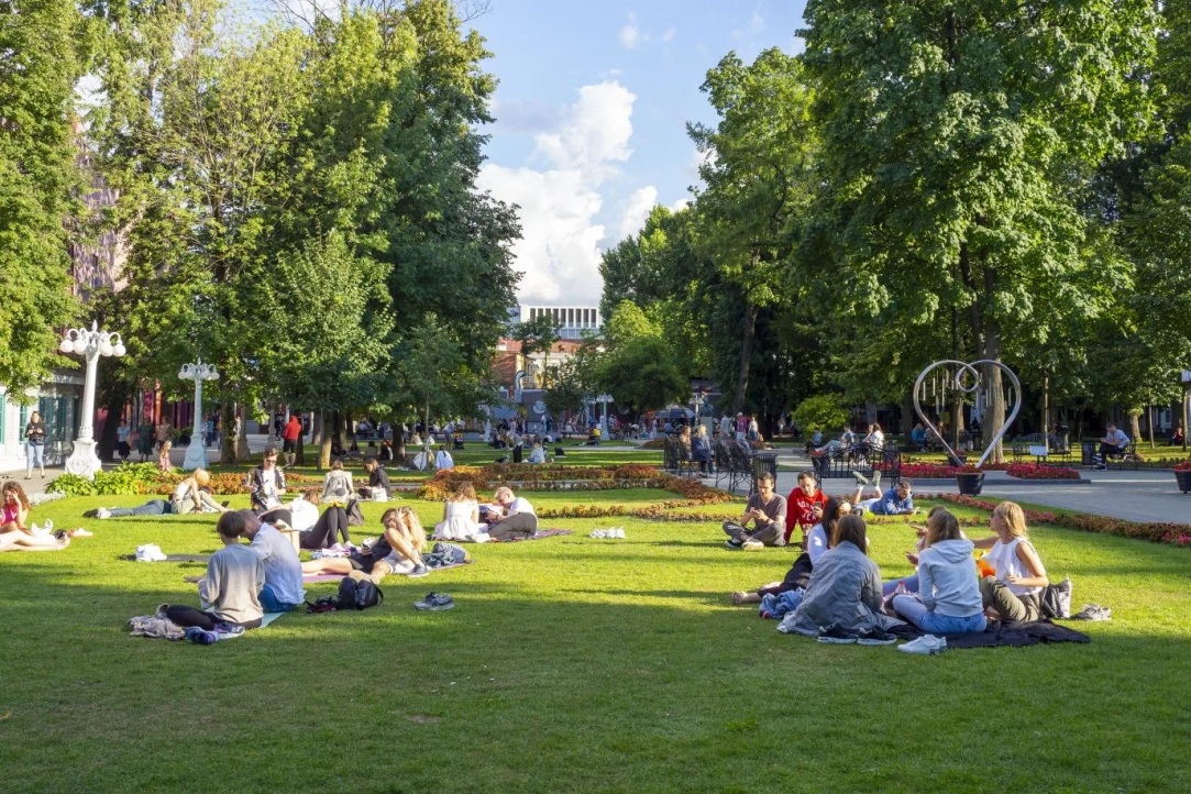 Иллюстрация к новости: Исследователи НИУ ВШЭ экспериментально показали благотворное влияние парков на горожан
